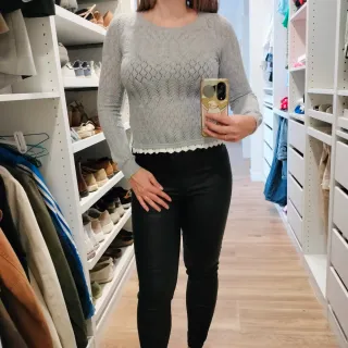 Jersey gris de punto fino