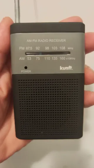 Rádio Portátil AM/FM Kunft Pilhas AA