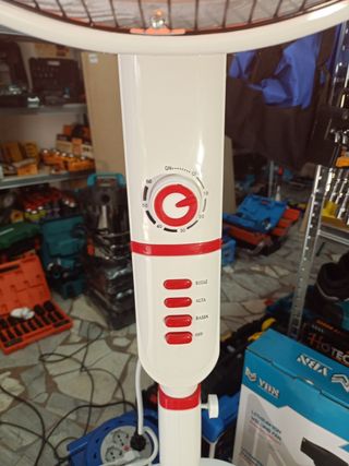 Stufa a piantana 1000W