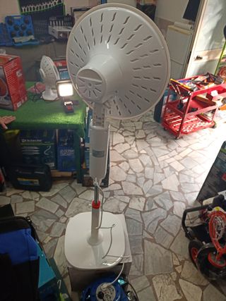 Stufa a piantana 1000W