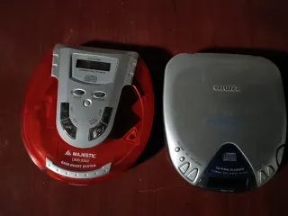 Lettore CD portatile Aiwa e Majestic