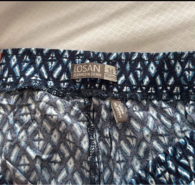 Pantalón corto estampado Losan azul y blanco