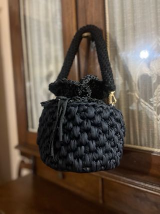 Borsetta fatta a mano nera