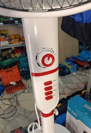 Stufa a piantana 1000W