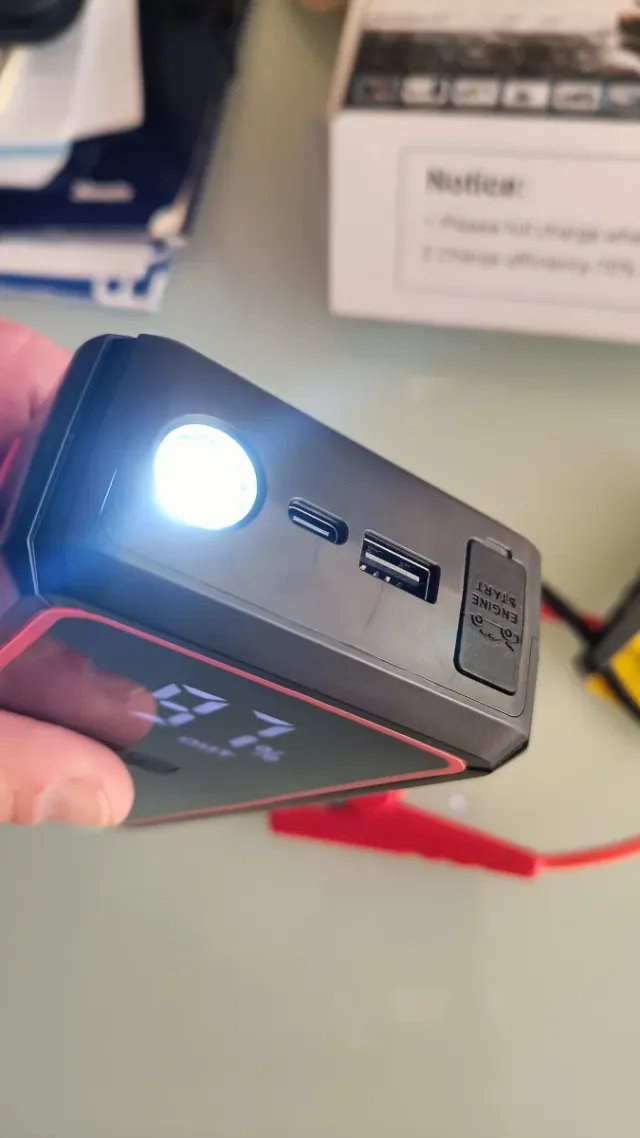 Arrancador Coche 12V, 600-2000A Nuevo