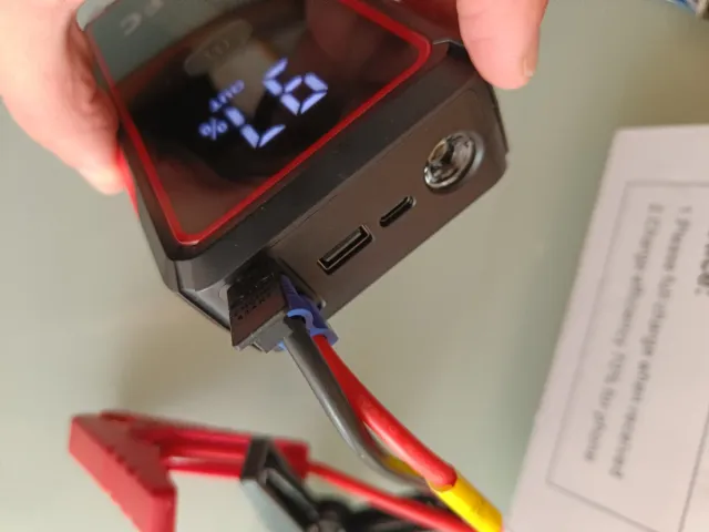 Arrancador Coche 12V, 600-2000A Nuevo