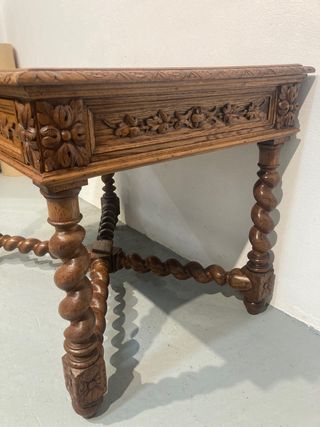 Antigua mesa escritorio roble restaurada