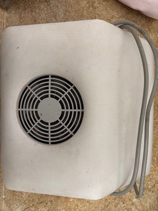 Aspirador de polvo para uñas