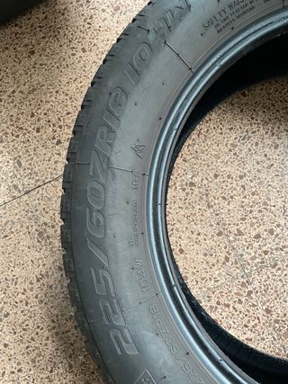 2 Cubiertas 225/60 R18 104W