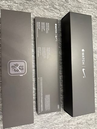 Apple Watch S4 Nike 40mm Grigio Siderale