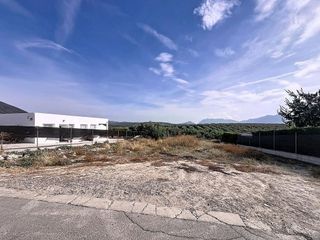 Terreno en venta en Lucena