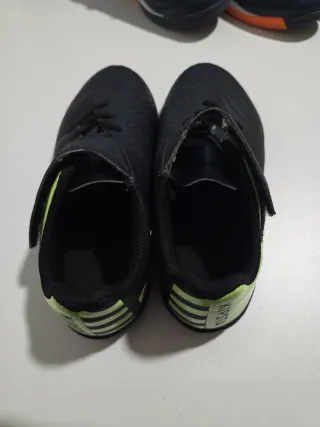 Botas de fútbol hierba T33