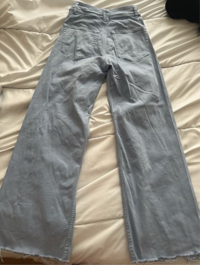 Pantalones Stradivarius azul claro