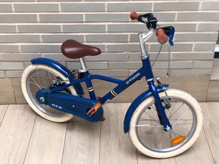 Bicicleta infantil azul B'TWIN