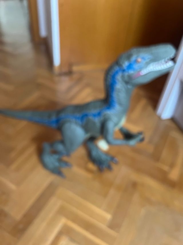 Figura Dinosaurio Jurassic World Azul