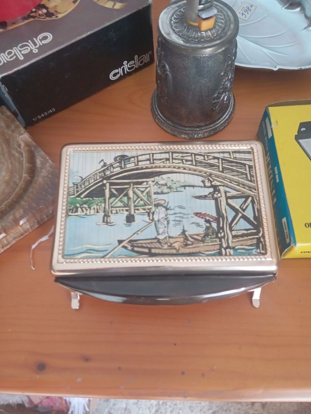 Caja Musical Vintage Años 80 Nueva