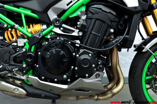 KAWASAKI Z 900 SE -GARANTÍA OFICIAL-