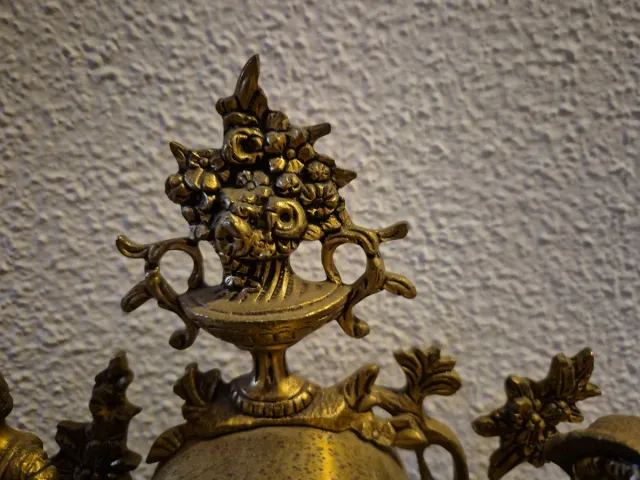 Reloj de sobremesa antiguo de bronce