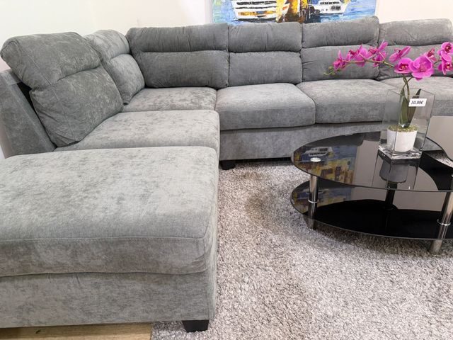 Sofá rinconera nuevo de fábrica  270 x 200 cm