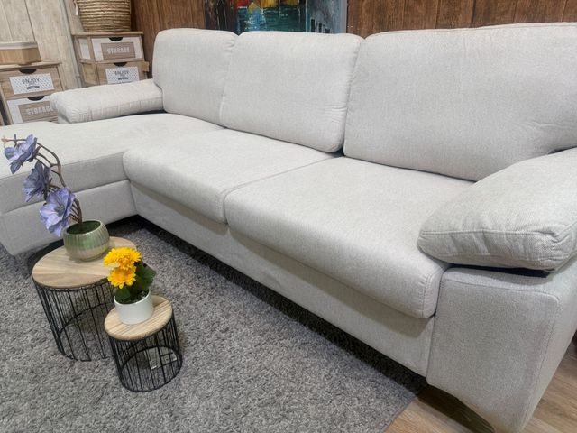 Sofa chaise longue con brazos siesta