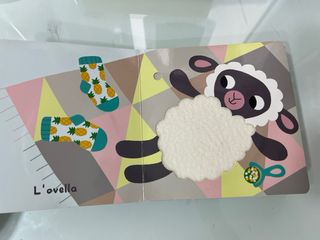 Els peluixos. Toca i escolta