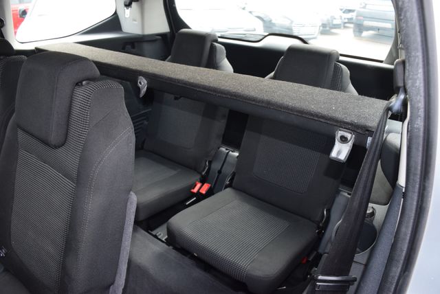 Peugeot 5008 7Plazas.  2010