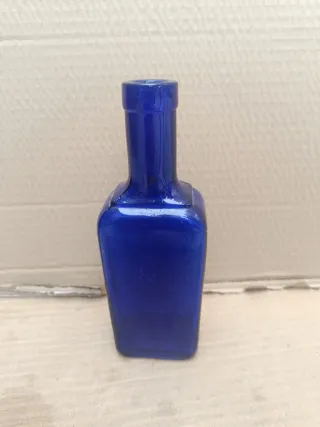 Botella Antigua Farmacia HEMOGLOBINE DESCHIENS