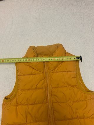 Chaleco niño Gap amarillo talla 3 años