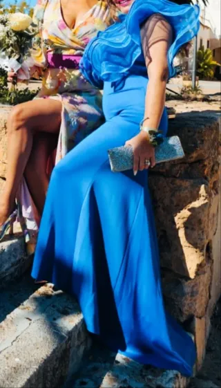 Vestido largo azul para bodas y eventos