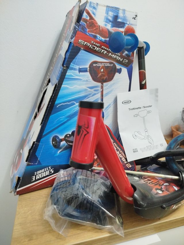 Patinete Spiderman 3 Ruedas +2 Años