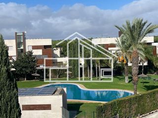 Casa pareada en alquiler en Vistahermosa - Fuentebravía en Puerto de Santa María (El)
