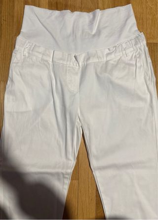 Pantalón premamá tono blanco