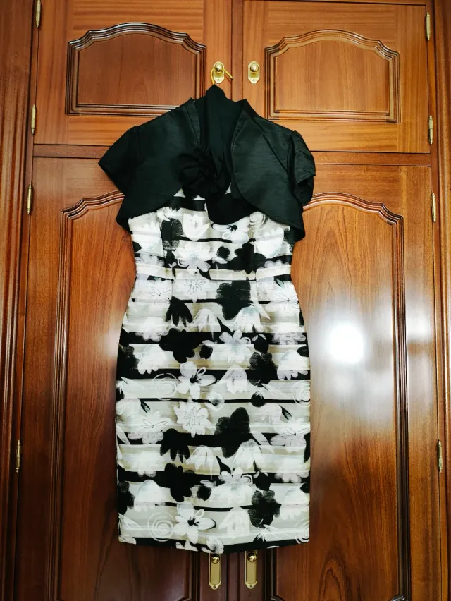 Vestido corto fiesta negro y blanco