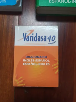 Lote 5 diccionarios guías conversación inglés espa