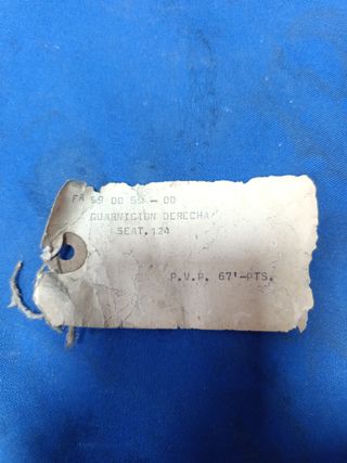 Guarnición Faro Derecha Seat 124