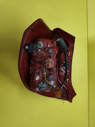 PILOTO TRASERO DERECHO KIA PICANTO