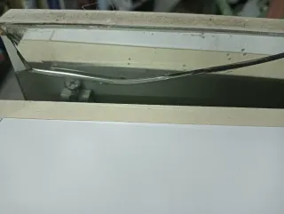 Mueble de baño de mármol y madera