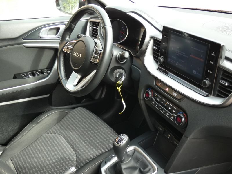 Kia XCeed 2021, foto 16