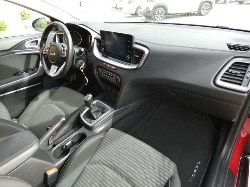 Kia XCeed 2021, foto 17