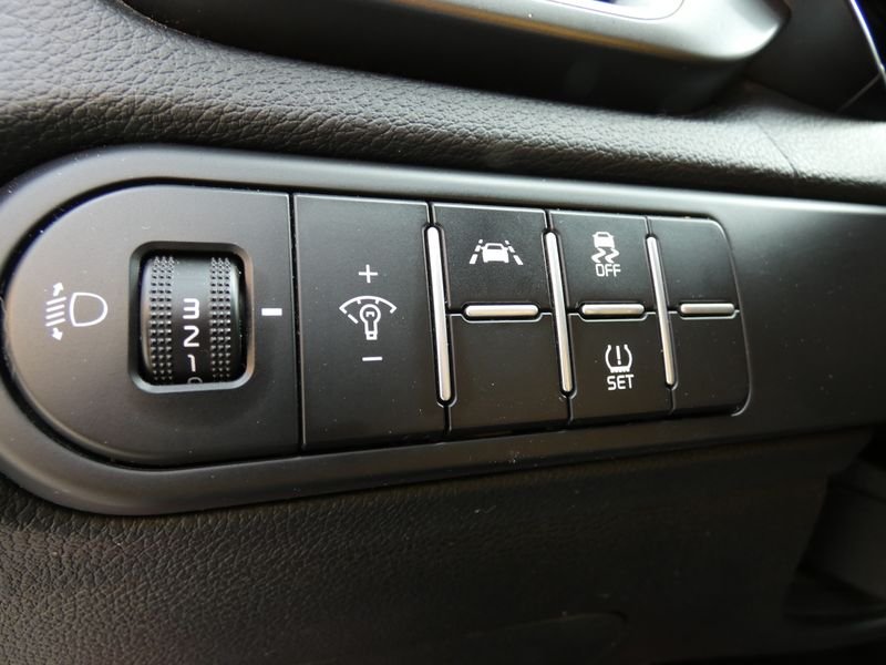 Kia XCeed 2021, foto 28