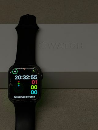 Apple Watch Series 4 (44mm) Space Gray