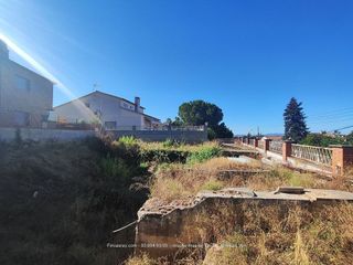 Terreno en venta en Palau-solità i Plegamans