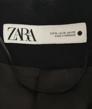 Traje pantalón y chaleco Zara negro