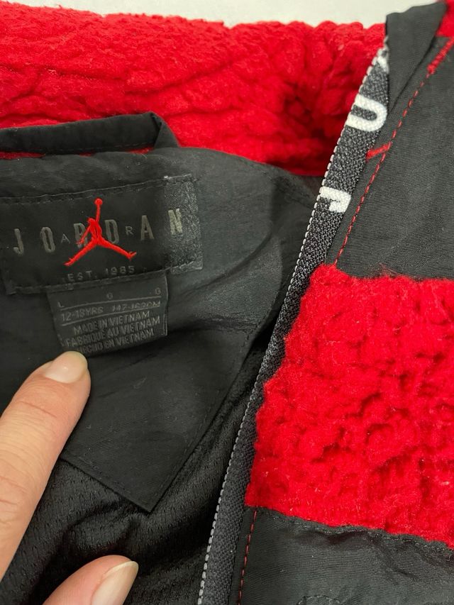 Chaqueta Borreguito Jordan Roja