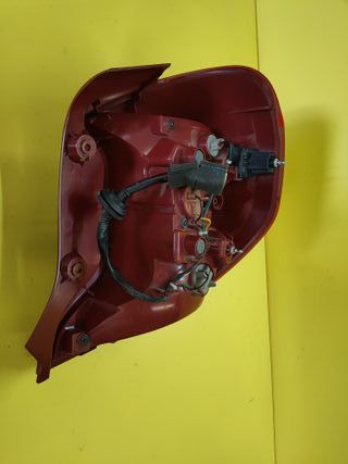 PILOTO TRASERO IZQUIERDO KIA PICANTO