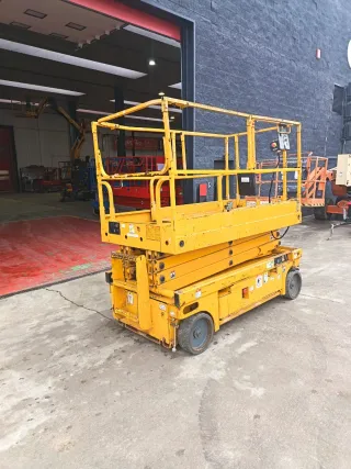 Tijera Eléctrica Haulotte Compact 10