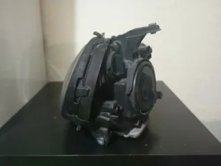 Piloto Delantero Derecho Mercedes Benz