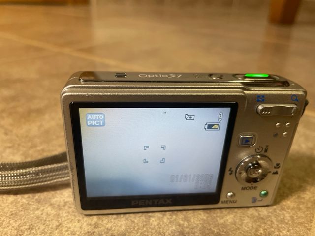 Cámara Pentax Optio S7 7MP Zoom Óptico 3x