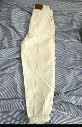 Zara Jeans Blanco Crudo mom fit