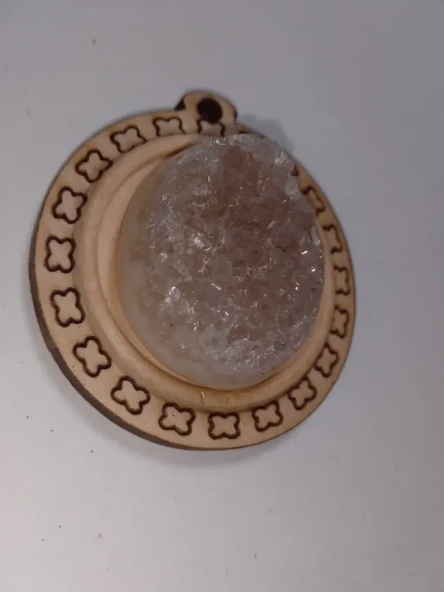 Colgante Piedra Mineral Natural y Madera